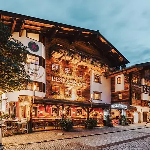Hotel Gluecksschmiede - Hinterglemm Hotel